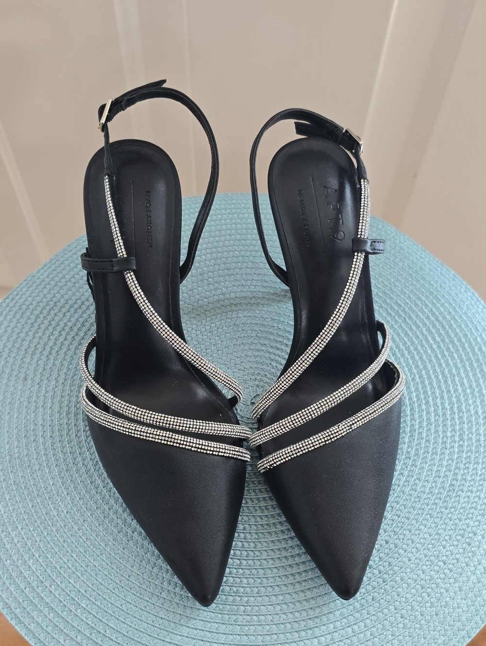 APT. 9 BRAND WOMENS BLACK & "DIAMONDS" SEXY, SPARKLING FANCY HEELS SIZE 7
